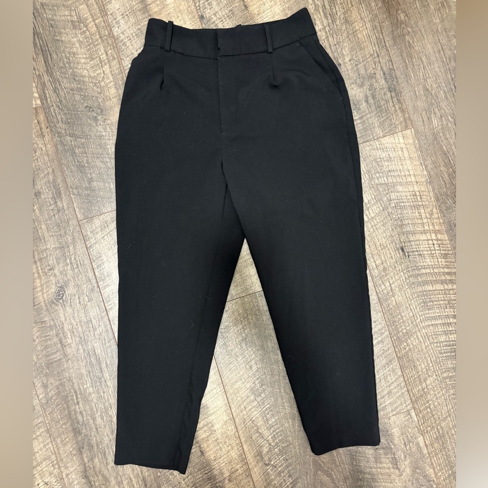 Zara Black Pleated CroppedTrousers